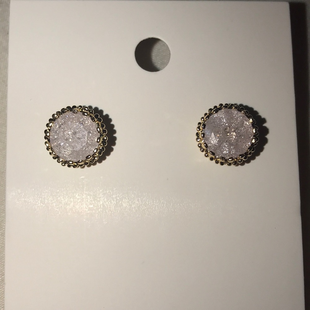 Rose quartz studs​